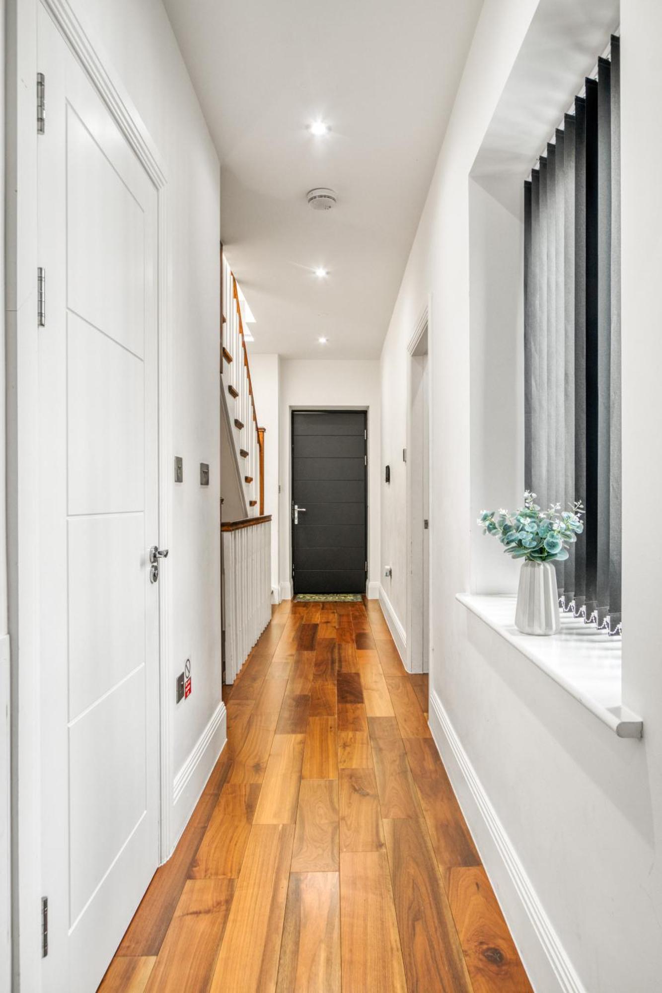 Appartamento Elegant & Spacious House 3br 3ba Balcony Patio Londra
